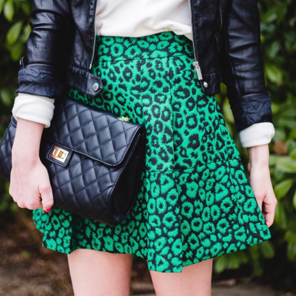 Banana republic animal print pleaded skirt.